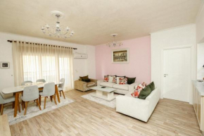 PentHouse of DownTown, Tirana